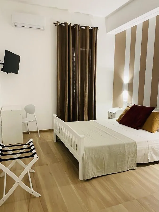 La Titina Sella Hotel Bari Guest house
